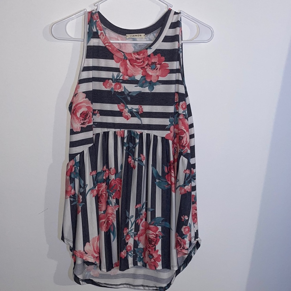 Flower print tank